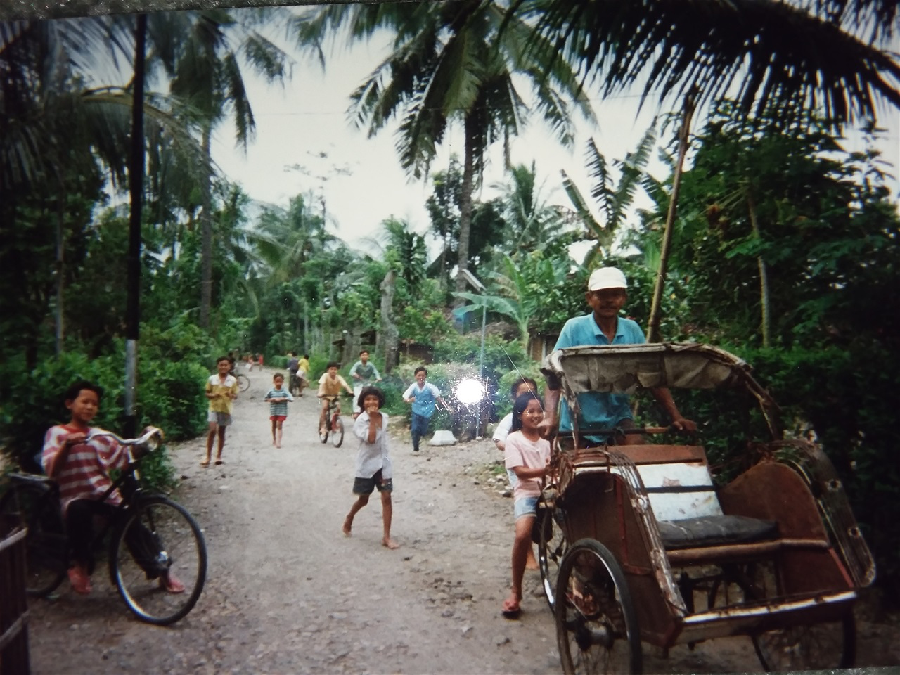 ON THE ROAD TO YOGYKARTA.