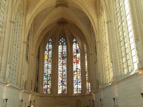 Upon entering the Royal Chapel, it is immediately evident that only a bare minimum of furnishings and decorative elements have remained inside. Much of the interior was destroyed during the French revolution, including most of the stained glass windows. The bapistry,  where many royal family children were baptized, now is located at the Louvre Museum.