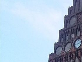 We are in the area of Rosgilde Cathedral and the Royal Mansion in Roskilde Danmark. This particular building was the City Hall in medieval times. There is now a Skt.  Laurentius History Museum here. getting ready to walk from here to the Viking Museum which is not far at all.