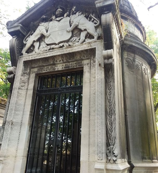 Also in Père Lachaise Cemetery is the grave site of Prince of Valache (Wallachia). Ghoerges Bibescu and his wife Princess Maria. He was born in Romania 1804 and died in Paris 1873.