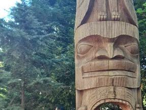 This is Honour Of Salmon Pole. It tells the story of Eagle who helped a blind man by fishing for salmon to give to the man.